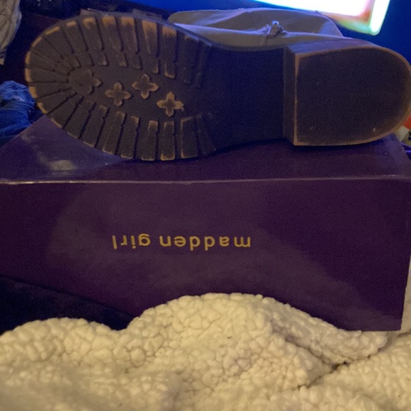 Mollie Stone 7.5 m Boots - Picture 4 of 5